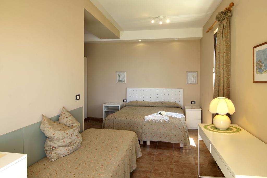 Hotel Mariano Gargnano Ngoại thất bức ảnh